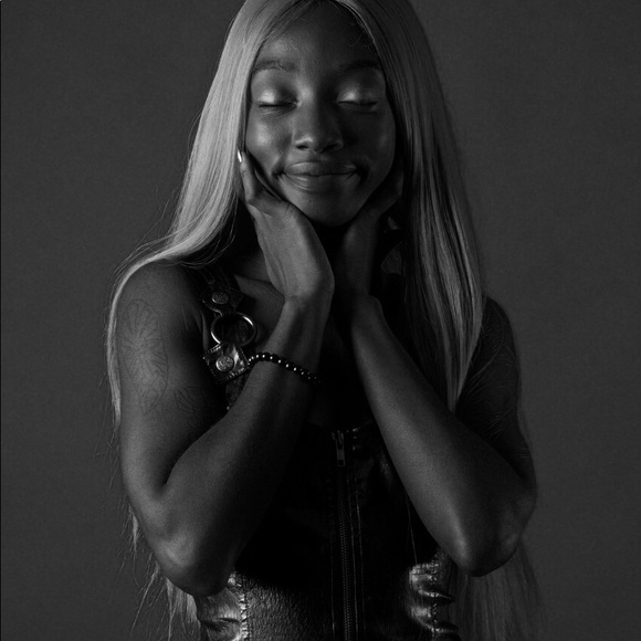 Meet your Posher, Nue - Picture 3 of 6